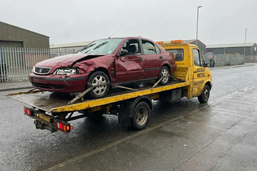 Free scrap car collection Bristol with fast pickup, clear pricing, and legal disposal. Learn how to remove your unwanted car safely and easily.