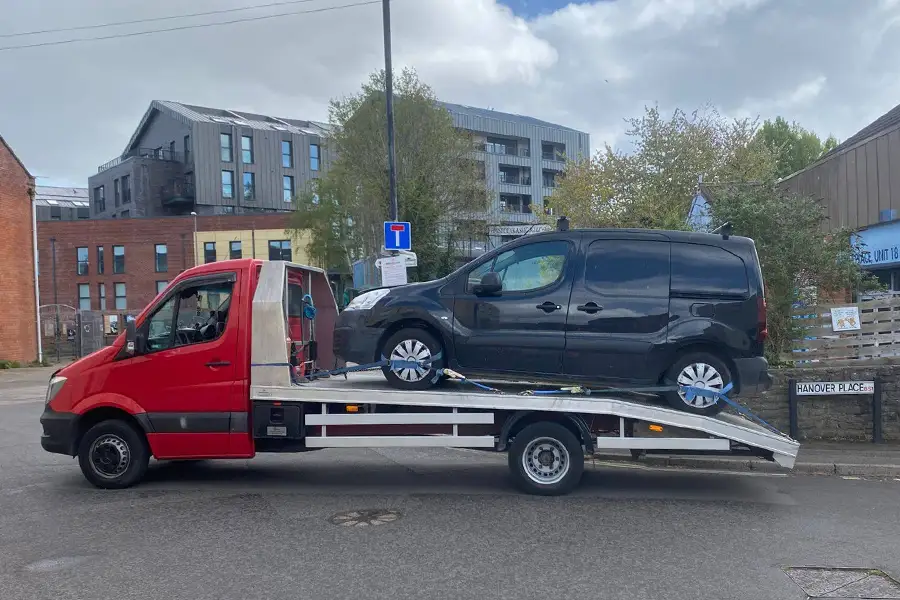 Scrap My Car Free Collection in Bristol Today