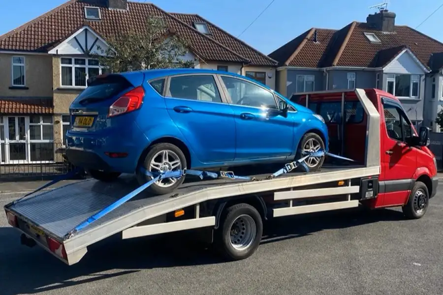 Scrap Car Collection Near Me with Free Pickup in Bristol